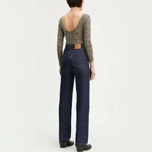 Levis ribcage straight size 31